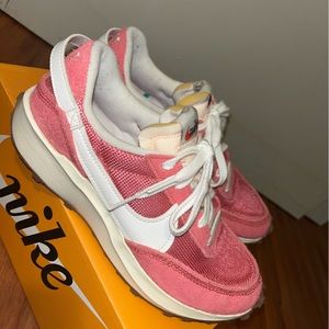 Women’s Nike Waffle